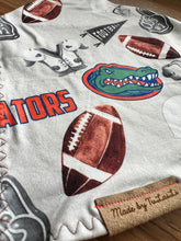 Load image into Gallery viewer, Playbook Gators Football
